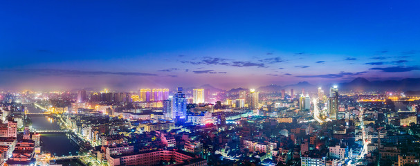 柳市夜韻 溫州工業(yè)重鎮(zhèn)的璀璨星河